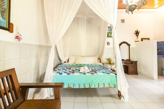 Barclona Guesthouse 2 Kalibukbuk Lovina Beach Bali Banjar - изображение 1